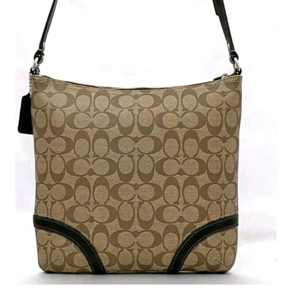 Coach Shoulder Bag 22534 Brown Signature CREED F18926 WOMENS PVC #1488